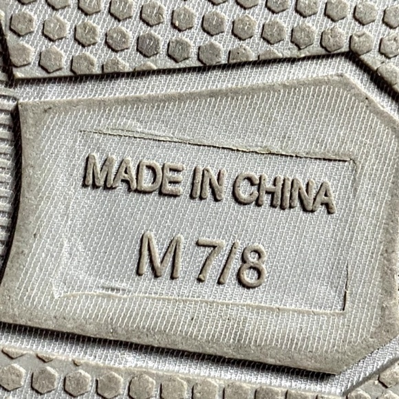 Wisconsin Badgers Gray & Red Fur Lined Knit Booties Women’s Size Medium (7/8) - Picture 10 of 11